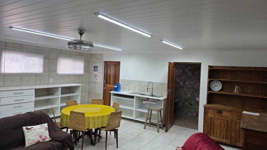 1 Bedroom Property for Sale in Seavale Eastern Cape